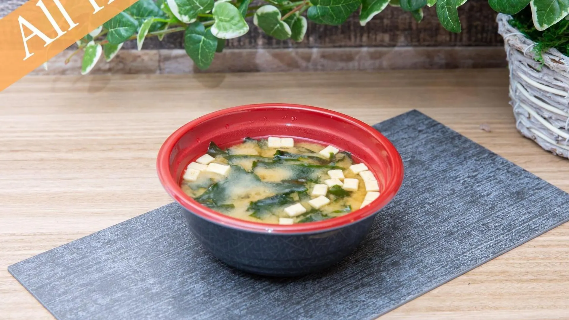 מלון Anshin Oyado Woman Tokyo Ginza Shiodome - Women Only מלון קפסולה