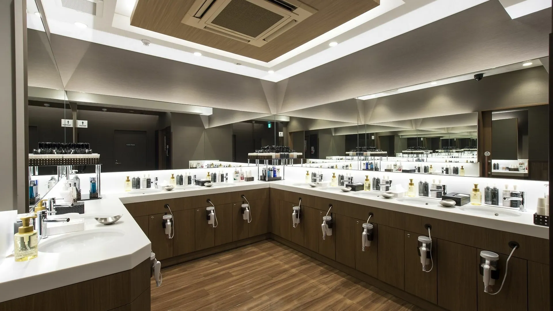 Anshin Oyado Woman Tokyo Ginza Shiodome Hotel Capsule hotel